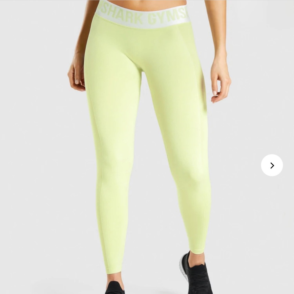 NWT Gymshark leggings! 💚